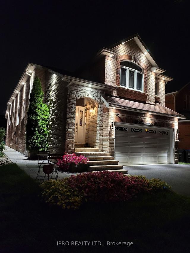 19 Terrastone Ct, House detached with 3 bedrooms, 4 bathrooms and 8 parking in Caledon ON | Image 1