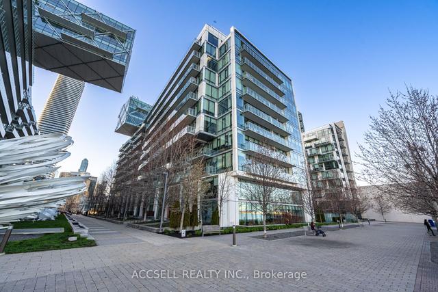 821 - 39 Queens Quay E, Condo with 1 bedrooms, 1 bathrooms and 1 parking in Toronto ON | Image 32