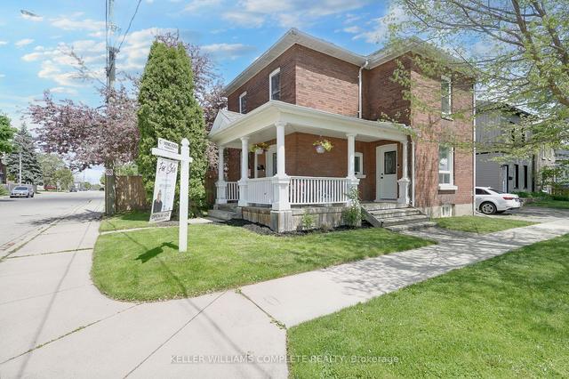 131 Drummond St, House detached with 3 bedrooms, 2 bathrooms and 2 parking in Brantford ON | Image 12