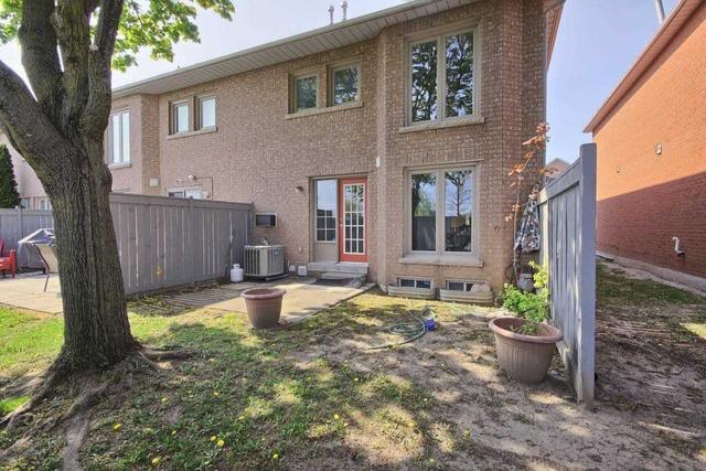 22 - 68 Alameda Cir, Townhouse with 3 bedrooms, 3 bathrooms and 2 parking in Vaughan ON | Image 31
