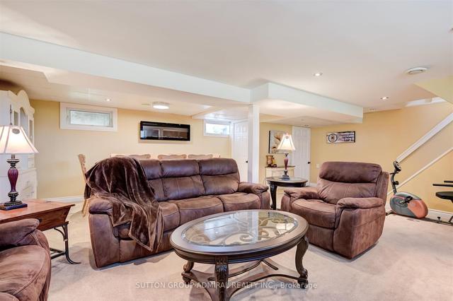77 Townline Rd S, House detached with 4 bedrooms, 2 bathrooms and 11 parking in Clarington ON | Image 15