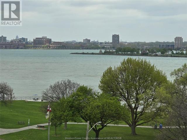 707 - 3601 Riverside Drive East, Condo with 2 bedrooms, 2 bathrooms and null parking in Windsor ON | Image 6