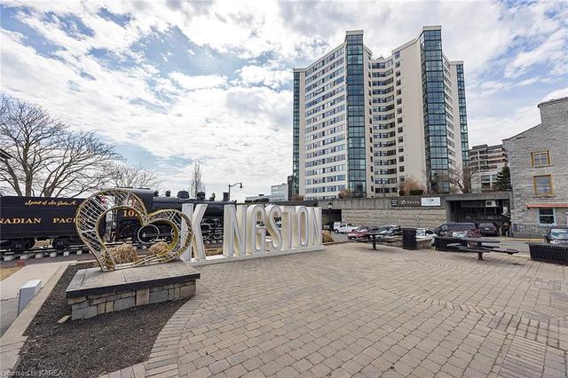 1005 - 185 Ontario St, House attached with 2 bedrooms, 2 bathrooms and 1 parking in Kingston ON | Image 1