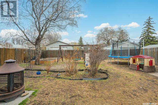 1705 Richardson Rd, House detached with 4 bedrooms, 2 bathrooms and null parking in Saskatoon SK | Image 31
