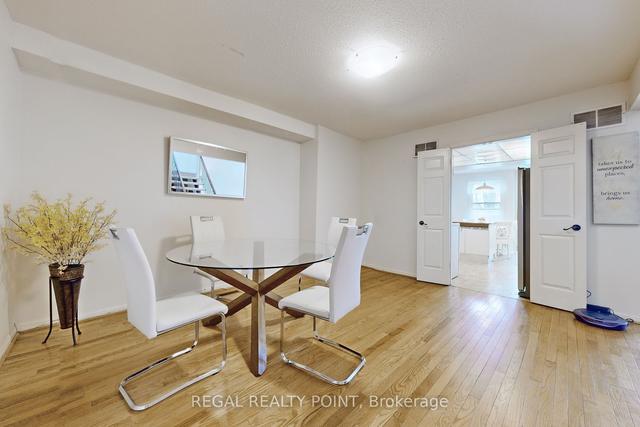 6 Morning Glory Way, Townhouse with 3 bedrooms, 4 bathrooms and 4 parking in Toronto ON | Image 3