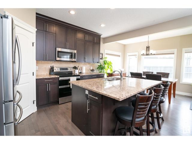 285 Cy Becker Bv Nw, House detached with 3 bedrooms, 2 bathrooms and null parking in Edmonton AB | Image 12