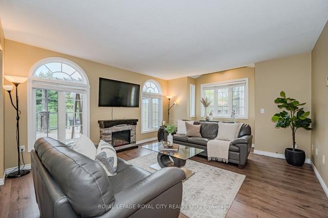 18 Carrington Pl, House detached with 3 bedrooms, 4 bathrooms and 5 parking in Guelph ON | Image 36
