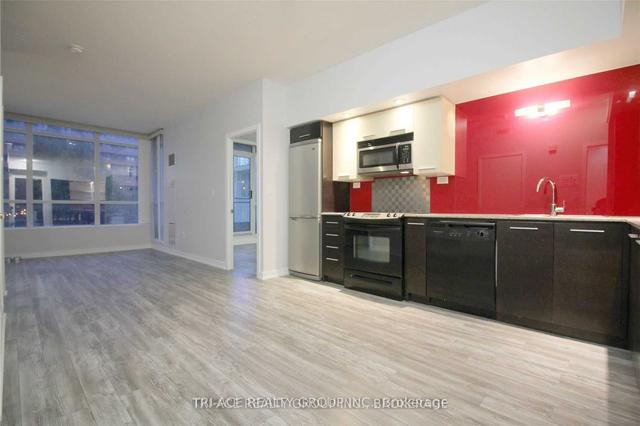 310 - 8 Telegram Mews, Condo with 2 bedrooms, 2 bathrooms and 1 parking in Toronto ON | Image 9
