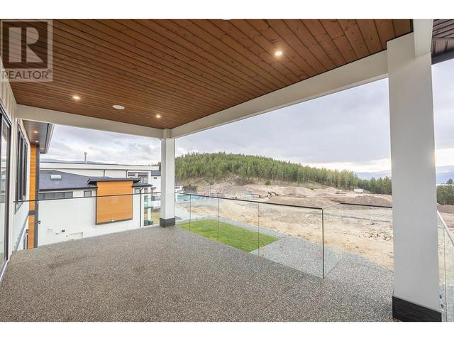 718 Carnoustie Drive, House detached with 6 bedrooms, 4 bathrooms and 2 parking in Kelowna BC | Image 21