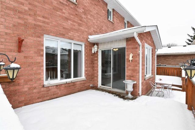138 Cunningham Dr, House detached with 4 bedrooms, 3 bathrooms and 4 parking in New Tecumseth ON | Image 22