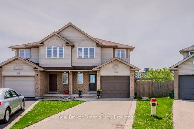 224 Britton Pl, House attached with 3 bedrooms, 3 bathrooms and 3 parking in Kitchener ON | Image 12