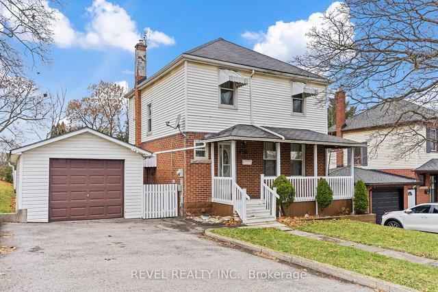 5717 Lowell Ave, House detached with 2 bedrooms, 2 bathrooms and 3 parking in Niagara Falls ON | Image 12