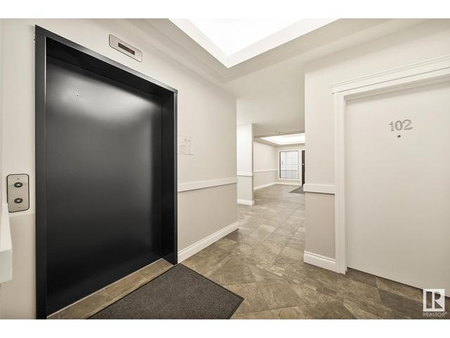 401 - 10232 115 St Nw, Condo with 2 bedrooms, 2 bathrooms and 2 parking in Edmonton AB | Image 3