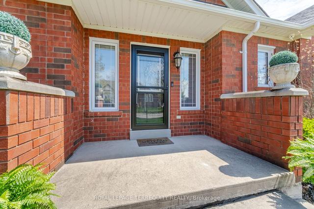 36 Bugelli Dr, House detached with 3 bedrooms, 3 bathrooms and 4 parking in Whitby ON | Image 23