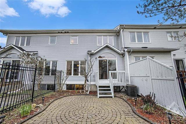 123 Sorento St, Townhouse with 3 bedrooms, 3 bathrooms and 3 parking in Ottawa ON | Image 25
