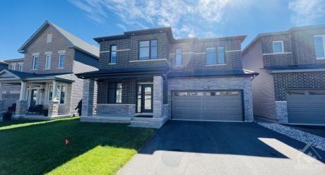 81 Russet Terr, House detached with 5 bedrooms, 5 bathrooms and 4 parking in Ottawa ON | Image 1