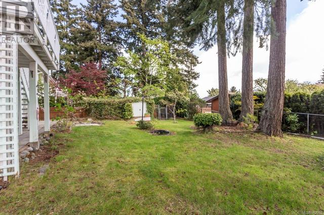 2527 Quill Dr, House detached with 3 bedrooms, 2 bathrooms and 1 parking in Nanaimo BC | Image 35