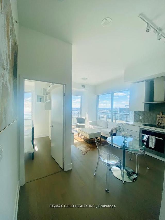 4501 - 20 Shore Breeze Dr, Condo with 2 bedrooms, 1 bathrooms and 1 parking in Toronto ON | Image 15