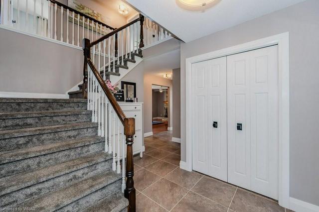 614 Coppercroft Crt, House detached with 5 bedrooms, 3 bathrooms and 6 parking in Waterloo ON | Image 42