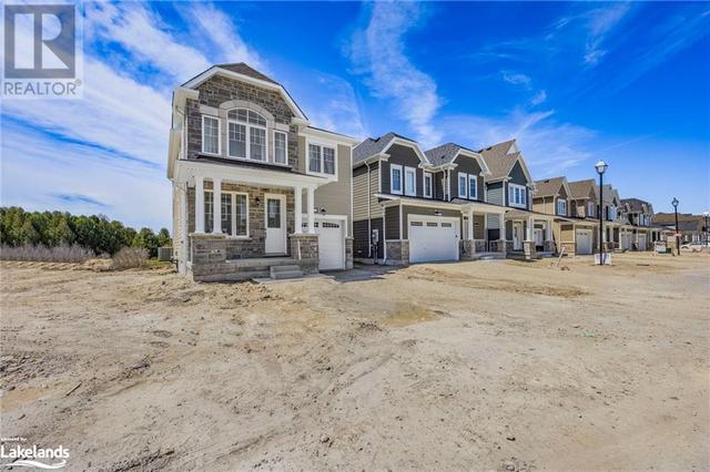 37 Abby Dr, House detached with 4 bedrooms, 3 bathrooms and 2 parking in Wasaga Beach ON | Image 2