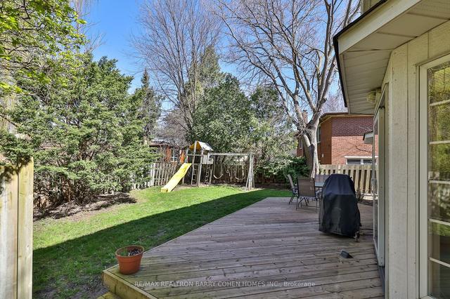 50 Montressor Dr, House detached with 5 bedrooms, 4 bathrooms and 6 parking in Toronto ON | Image 18
