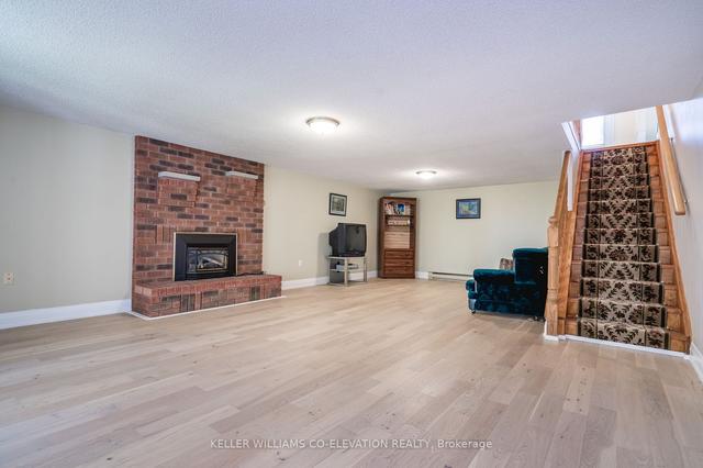 331 Christine Dr, House detached with 2 bedrooms, 2 bathrooms and 3 parking in Midland ON | Image 7