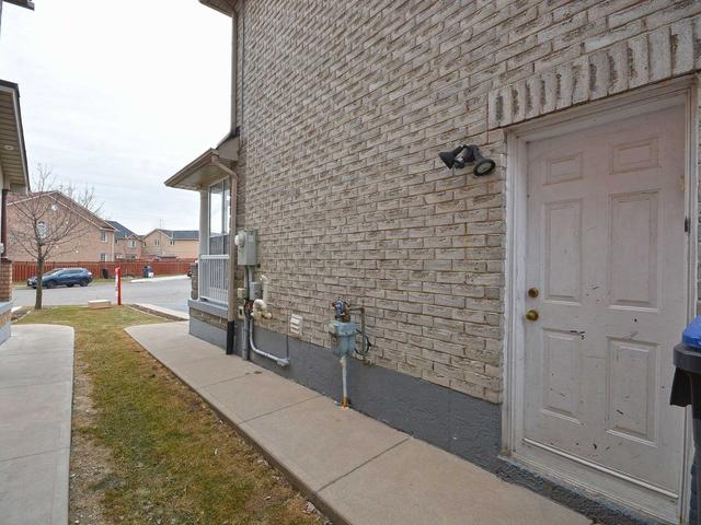 62 Yuile Ct, House detached with 4 bedrooms, 5 bathrooms and 5 parking in Brampton ON | Image 30