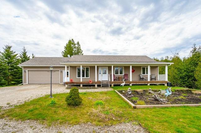 9478 Maas Park Dr, House detached with 3 bedrooms, 2 bathrooms and 6 parking in Wellington North ON | Image 12