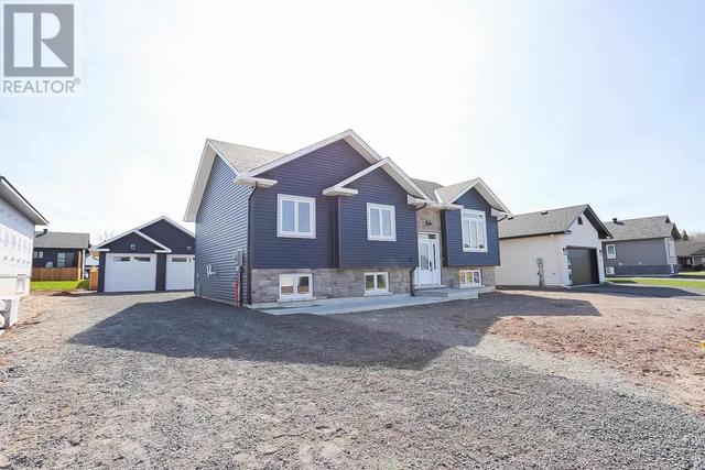 11 Noah Dr, House detached with 4 bedrooms, 1 bathrooms and null parking in Sault Ste. Marie ON | Image 1