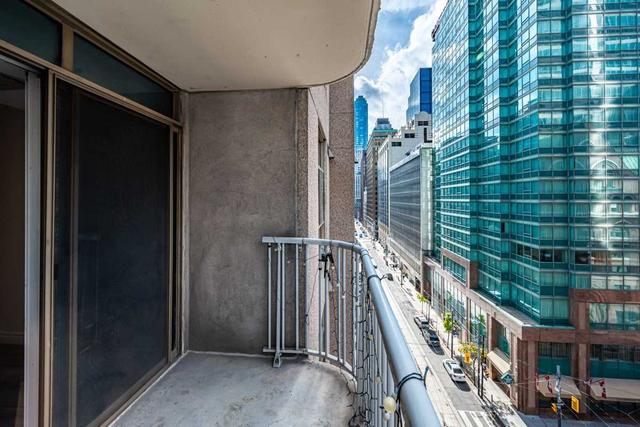 905 - 105 Victoria St, Condo with 1 bedrooms, 1 bathrooms and 0 parking in Toronto ON | Image 11