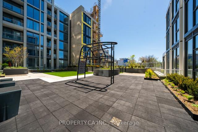 305 - 2020 Bathurst St, Condo with 1 bedrooms, 1 bathrooms and 1 parking in Toronto ON | Image 11