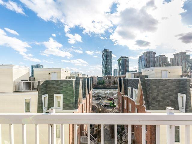 TH-710 - 35 Canniff St, Townhouse with 3 bedrooms, 3 bathrooms and 1 parking in Toronto ON | Image 5