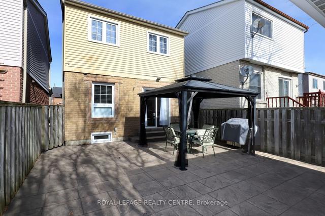 4142 Quaker Hill Dr, House detached with 3 bedrooms, 2 bathrooms and 5 parking in Mississauga ON | Image 28