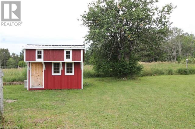 7011 6 Hwy, House detached with 4 bedrooms, 1 bathrooms and 6 parking in Northern Bruce Peninsula ON | Image 45
