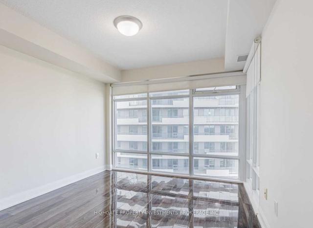 2111 - 2191 Yonge St, Condo with 2 bedrooms, 2 bathrooms and 1 parking in Toronto ON | Image 8