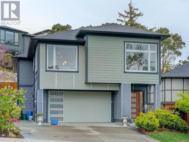 1210 Flint Ave, House detached with 6 bedrooms, 4 bathrooms and 5 parking in Langford BC | Image 2