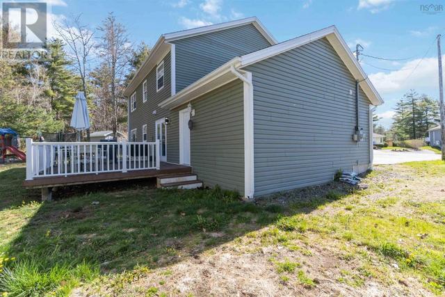 55 Dr Ernst Crt, House detached with 4 bedrooms, 2 bathrooms and null parking in Bridgewater NS | Image 27