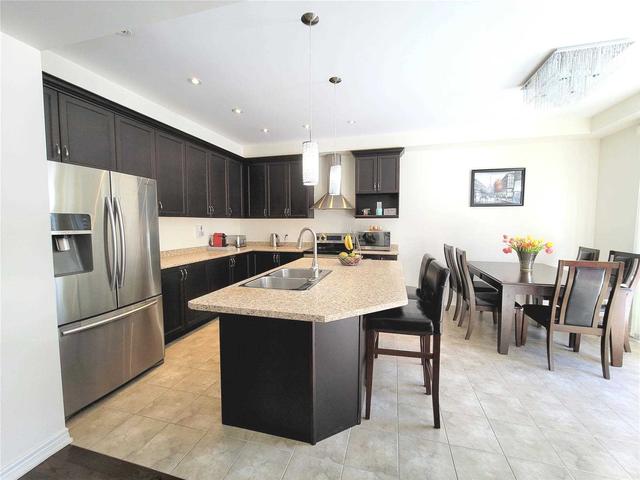 113 Mccann Cres, House detached with 4 bedrooms, 3 bathrooms and 4 parking in Bradford West Gwillimbury ON | Image 23