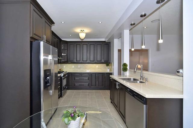 7 Taro Crt, House detached with 4 bedrooms, 4 bathrooms and 6 parking in Richmond Hill ON | Image 22