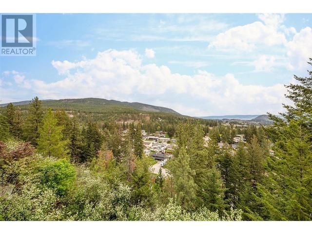 3273 Mcleod Rd, House detached with 5 bedrooms, 2 bathrooms and 1 parking in West Kelowna BC | Image 19