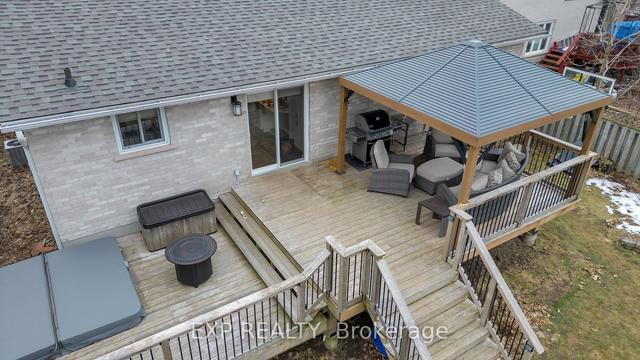 1088 Old Colony Rd, House detached with 3 bedrooms, 3 bathrooms and 6 parking in Kingston ON | Image 32