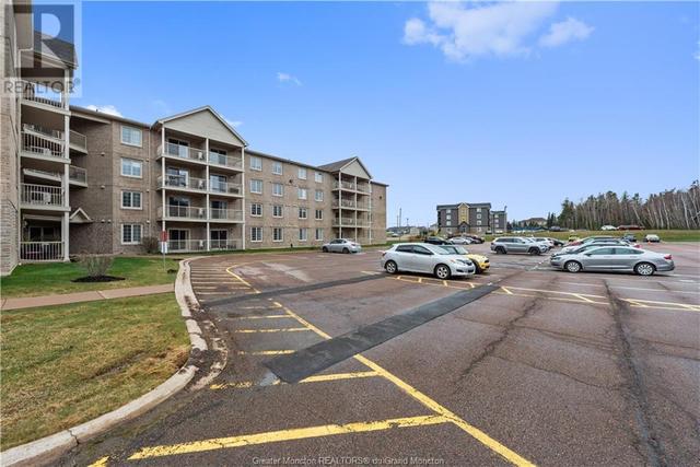 312 - 65 Diamond Head Crt, Condo with 2 bedrooms, 1 bathrooms and null parking in Moncton NB | Image 2
