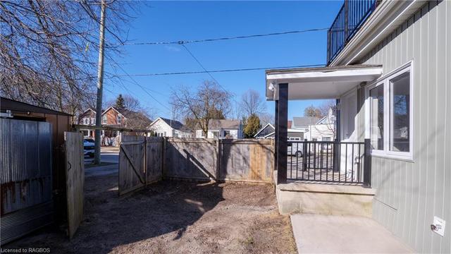 1098 2nd Ave W, House detached with 3 bedrooms, 1 bathrooms and 4 parking in Owen Sound ON | Image 27