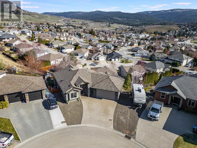 1425 Kendra Crt, House detached with 5 bedrooms, 3 bathrooms and 5 parking in Kelowna BC | Image 39