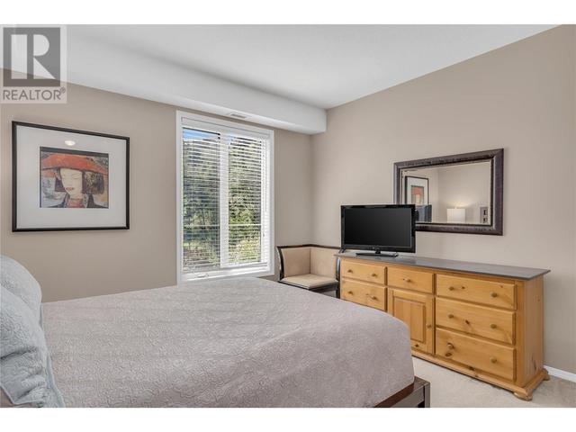 1301 - 1875 Country Club Dr, Condo with 3 bedrooms, 2 bathrooms and 1 parking in Kelowna BC | Image 26