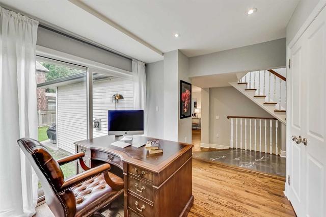 23 Delhi Ave, House detached with 4 bedrooms, 4 bathrooms and 6 parking in Toronto ON | Image 18