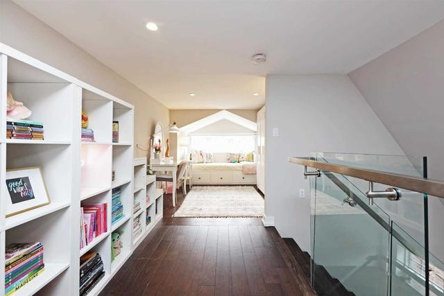 56 Presley Ave, House detached with 4 bedrooms, 5 bathrooms and 3 parking in Toronto ON | Image 18