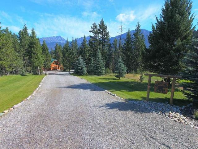 6975 Columbia Ridge Drive, House detached with 7 bedrooms, 5 bathrooms and 10 parking in East Kootenay F BC | Image 12