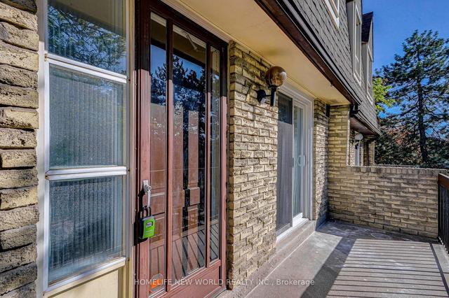7 - 30 Sandhurst Cir, Townhouse with 3 bedrooms, 2 bathrooms and 2 parking in Toronto ON | Image 12