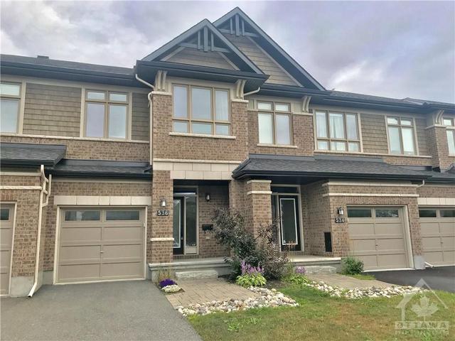 536 Grand Tully Way, Townhouse with 3 bedrooms, 3 bathrooms and 3 parking in Ottawa ON | Image 2